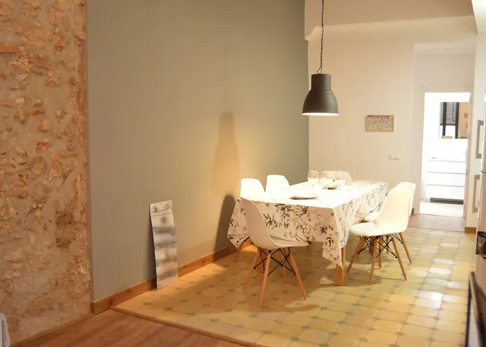 Tarragona Suites Mediona